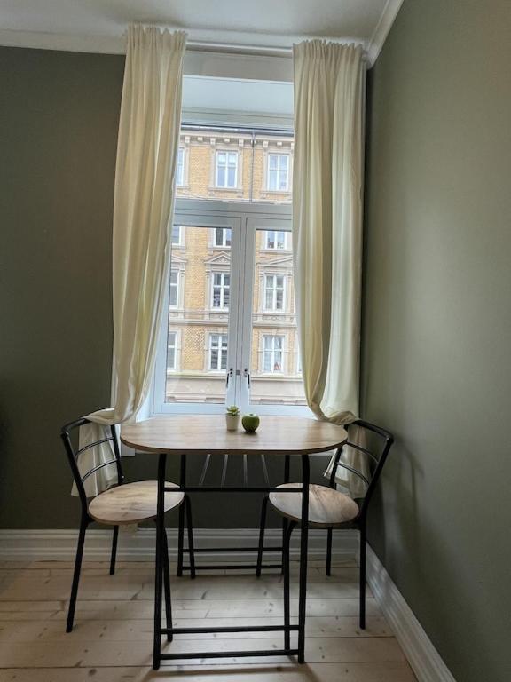 Lovely Central Apartment With Two Large Bedrooms Nearby Oslo Opera, Vis A Vis Botanical Garden Exteriör bild